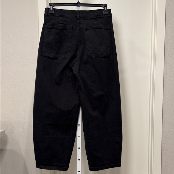 Everlane Way-High Barrel Jeans Black Curved Leg Cropped Denim | Size 8R | EUC - Picture 6 of 11